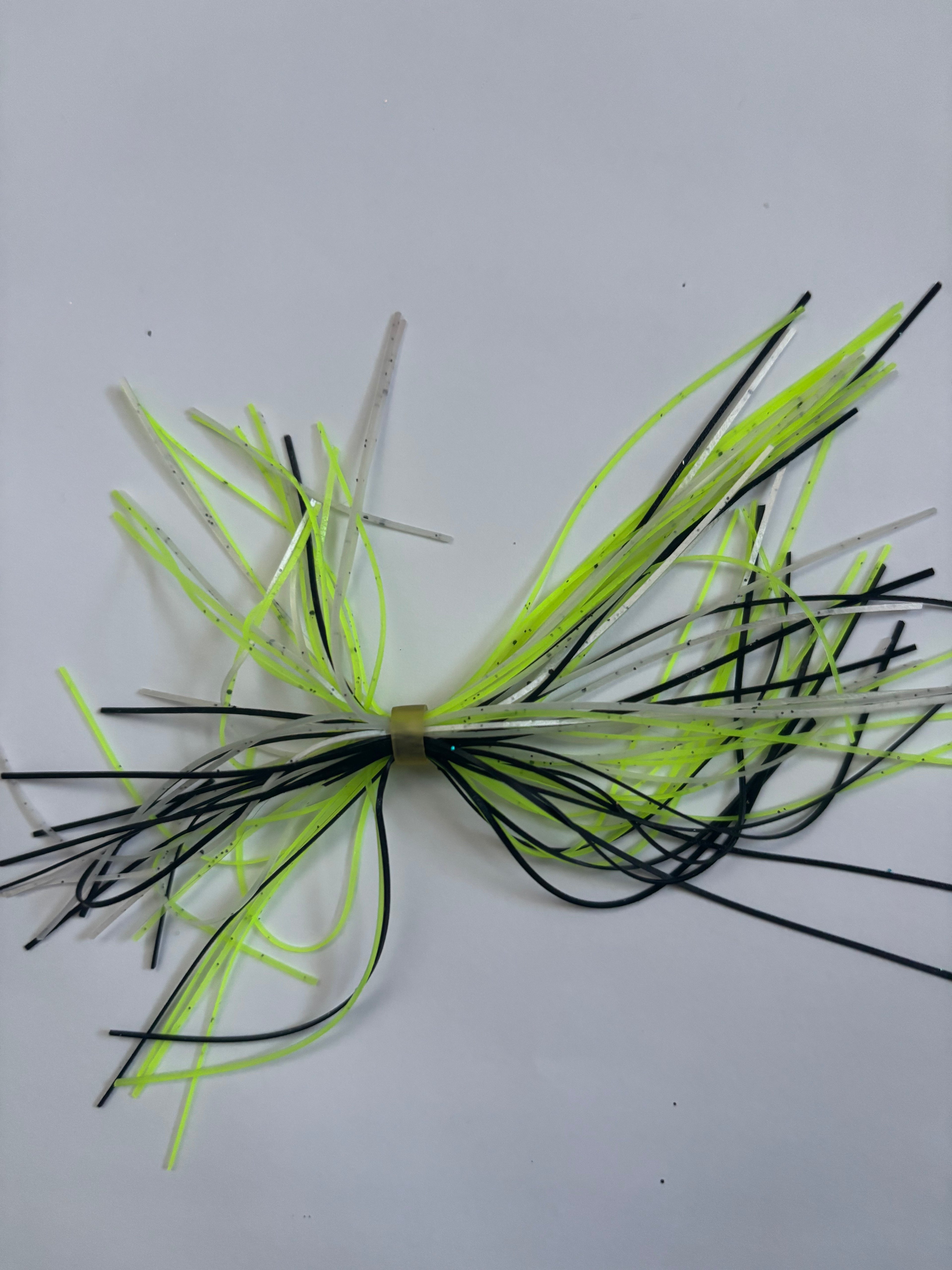 Green/black/white Bass Spinner skirt