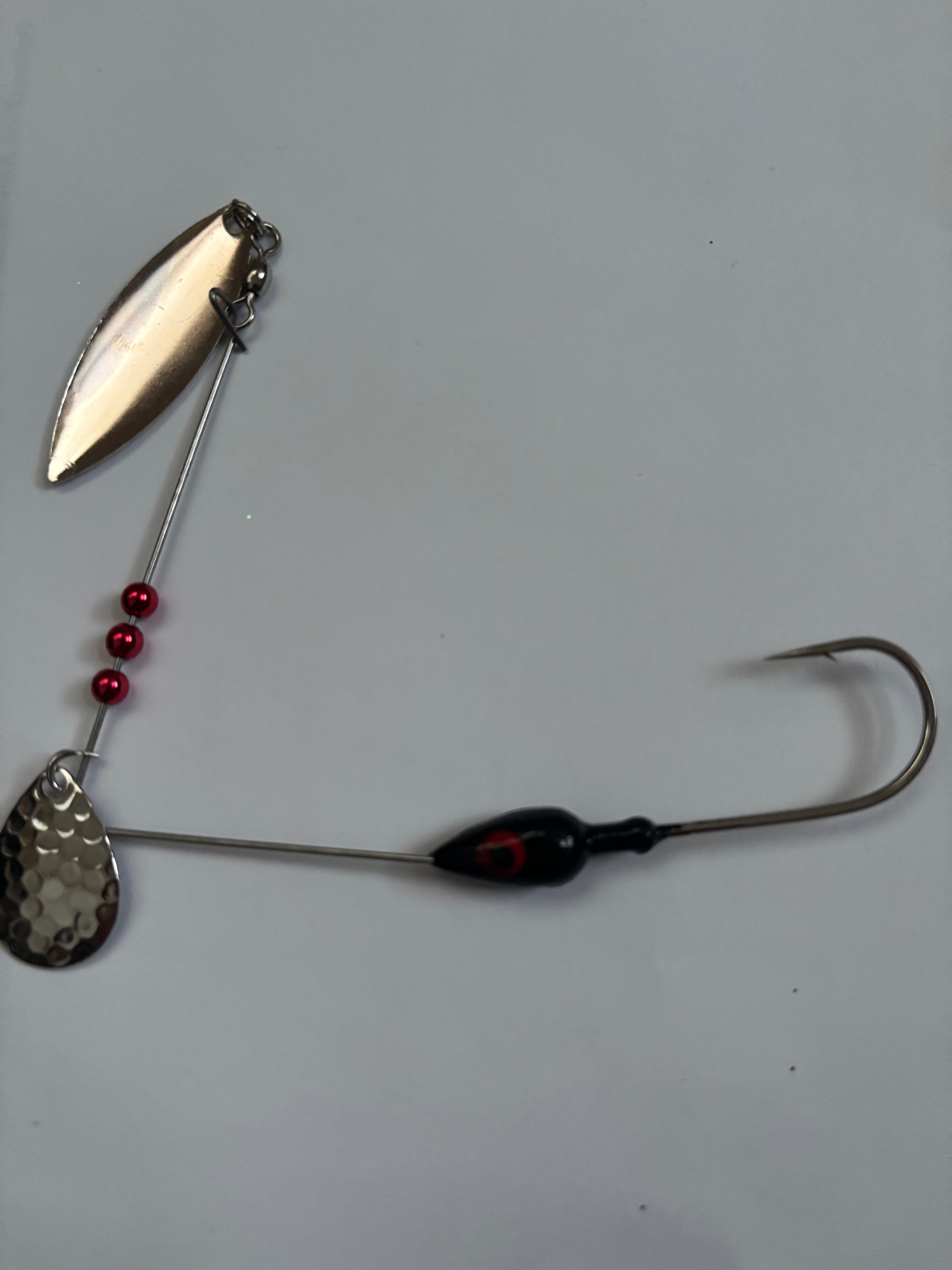 Bass Spinner (Black)